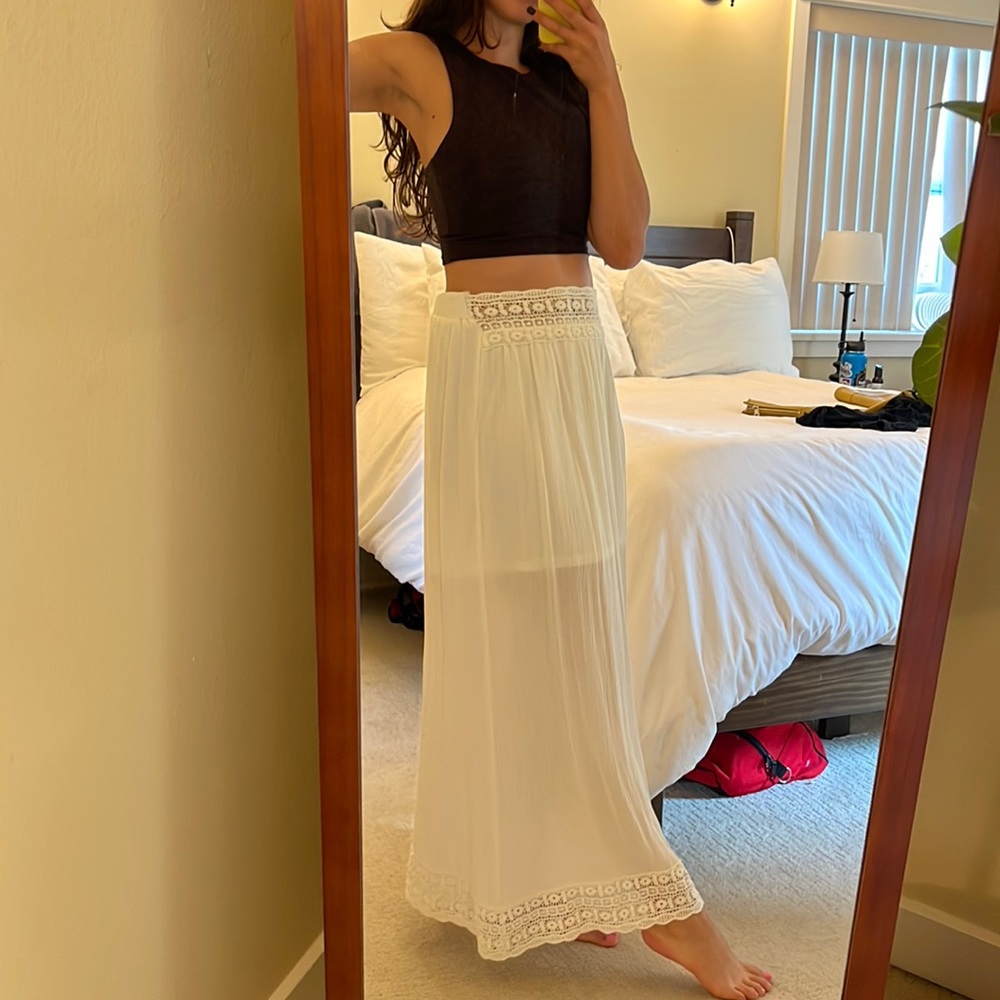 White flowy maxi skirt